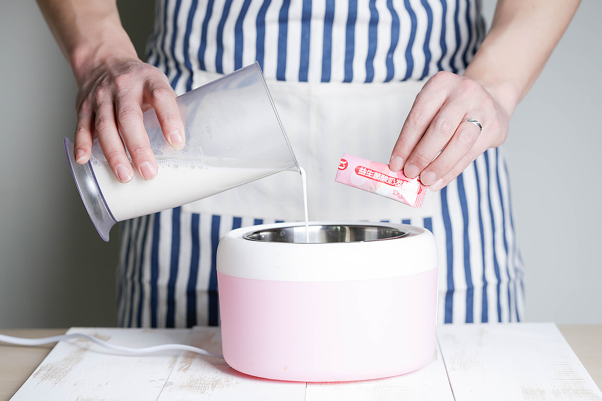 覆盆子酸奶漸變色果凍杯（菌絲生活益生菌酸奶發酵劑版本）的做法 步骤2