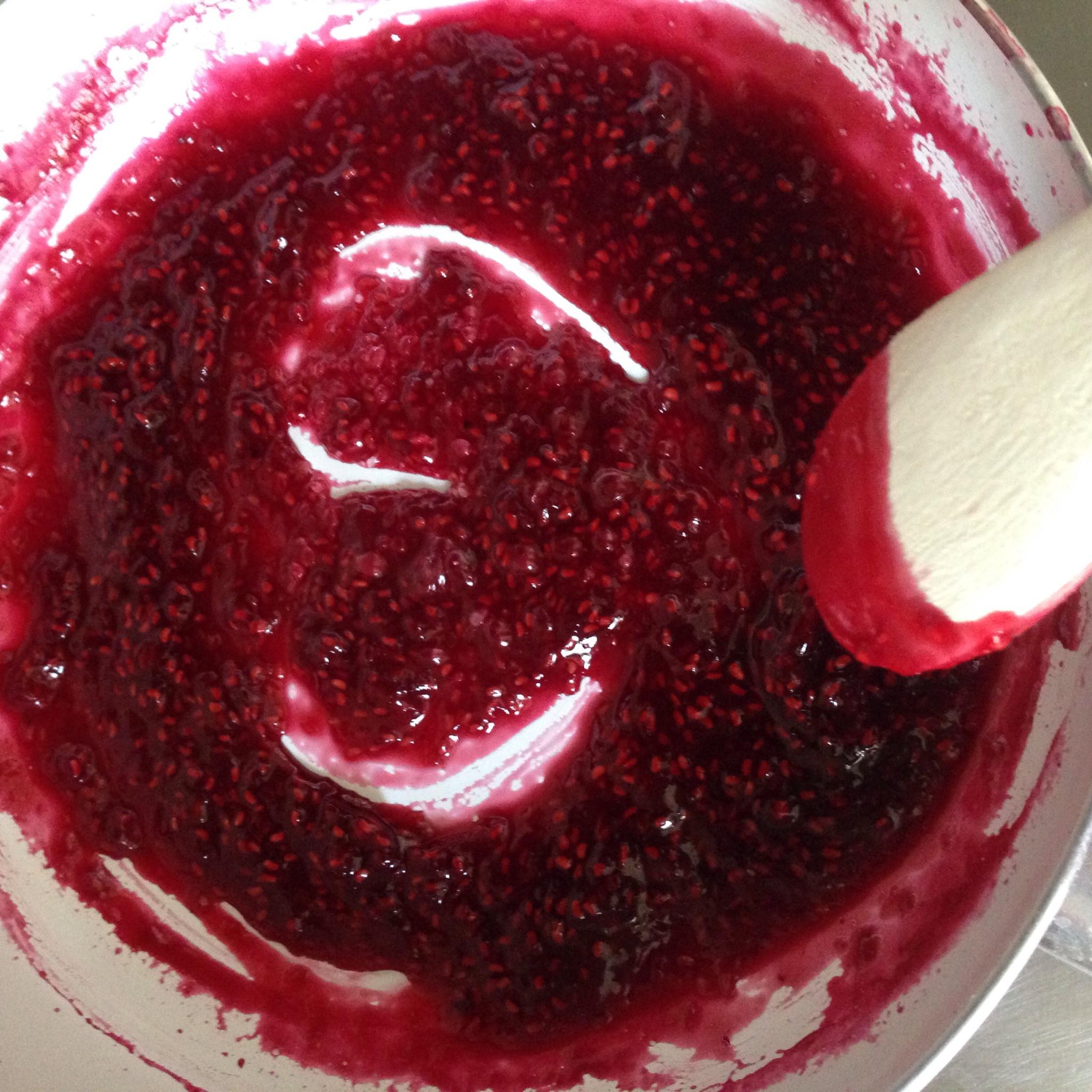 樹莓果醬的做法 步骤2