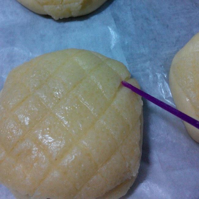 豬油酥皮菠蘿果醬餡菠蘿包的做法 步骤12