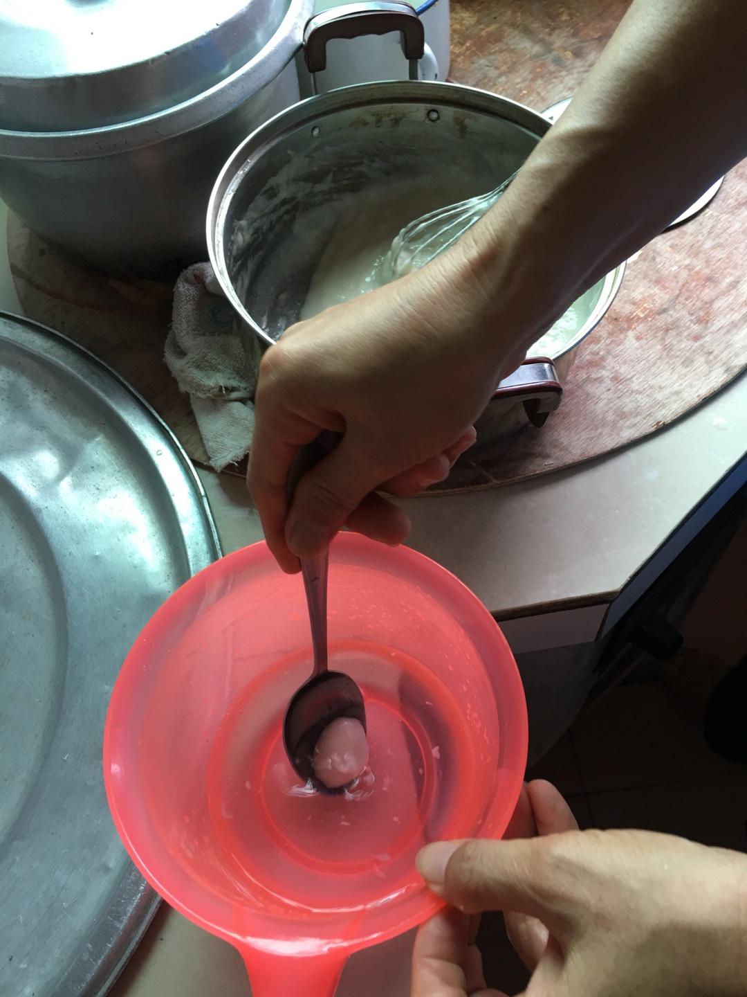 江西南豐特色小吃：手工魚丸的做法 步骤17