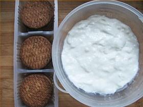 木糠酸奶布丁的做法 步骤1
