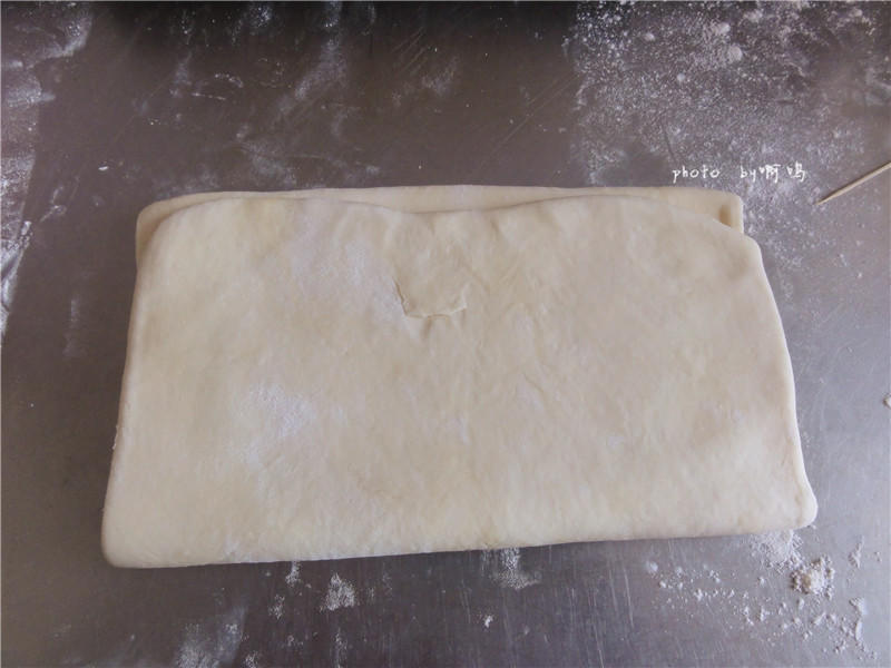 基礎千層酥皮做法--附果醬酥、風車酥、蝴蝶酥和羊角酥整形的做法 步骤12