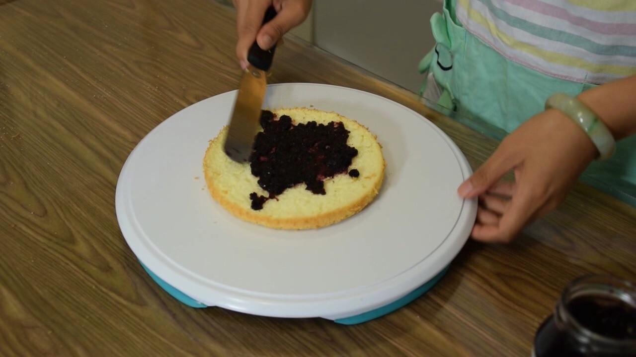 藍莓戚風蛋糕的做法 步骤21