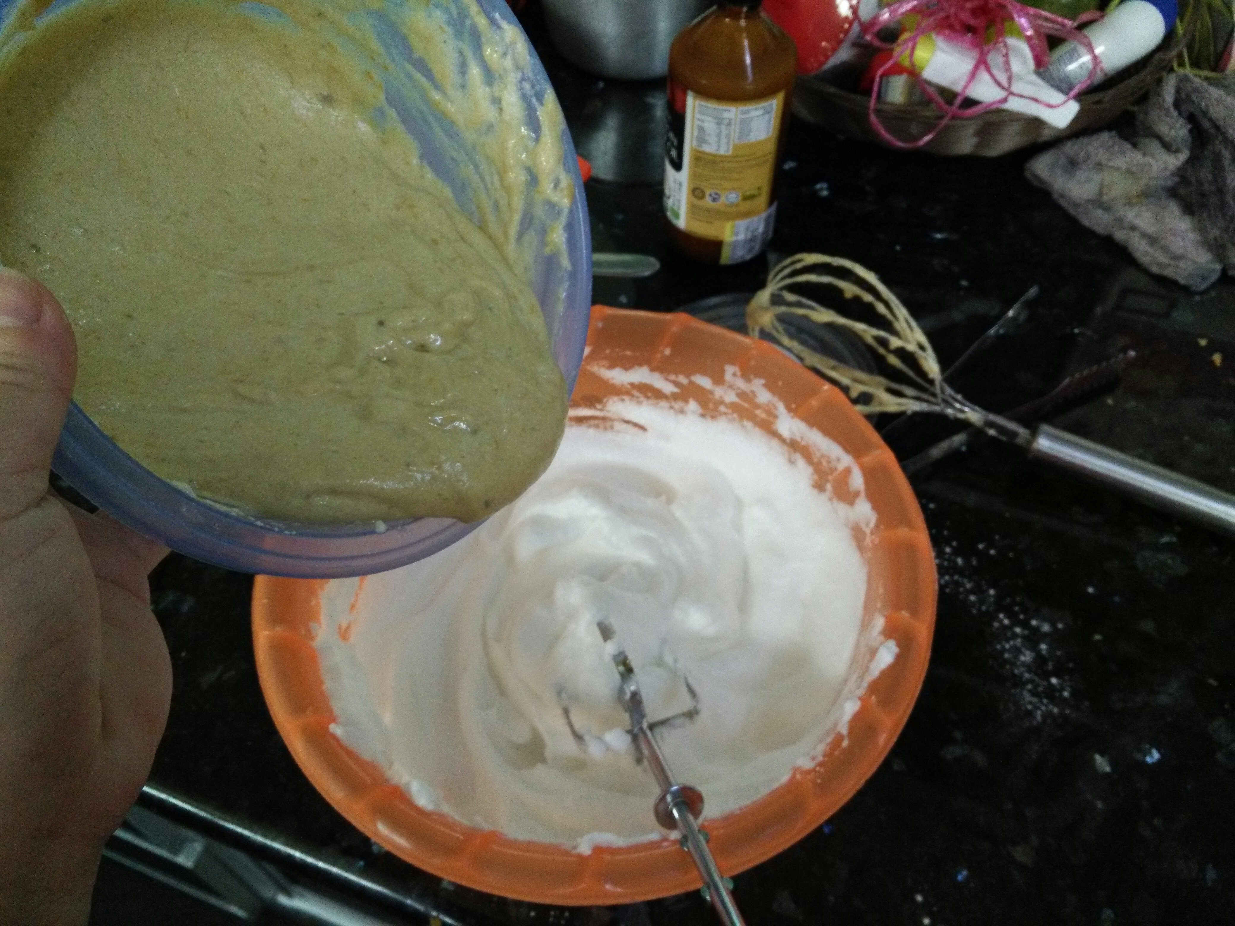 南瓜鱷梨戚風蛋糕的做法 步骤10