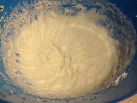 酸奶抹茶凍芝士蛋糕的做法 步骤2
