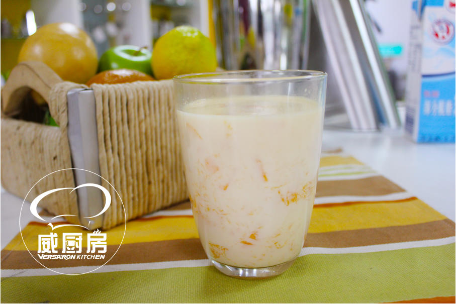 夏日甜品 絲滑濃香--芒果牛奶的做法 步骤5