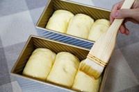 北海道牛奶吐司（適用於450克吐司盒，更新吐司整形手法視訊連結）的做法 步骤12