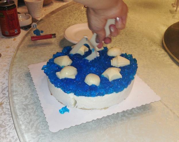 藍色の海洋酸奶慕斯蛋糕的做法 步骤30