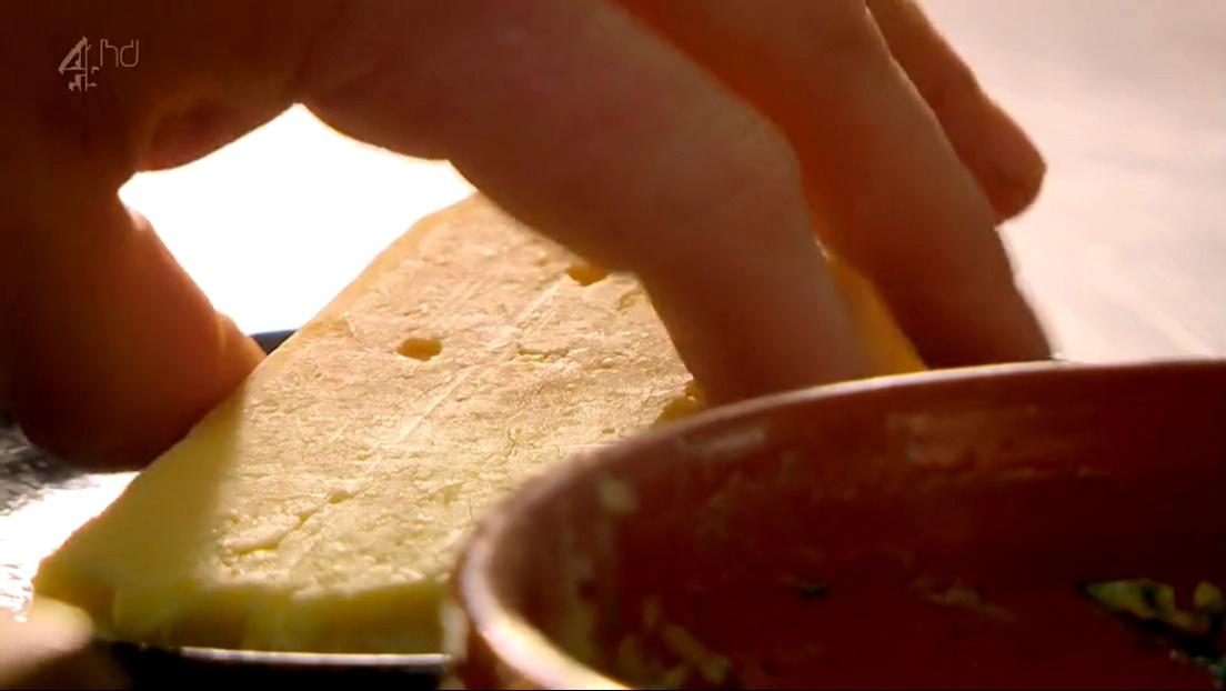 【終極烹飪課程】墨西哥辣椒黃油烤玉米的做法 步骤4