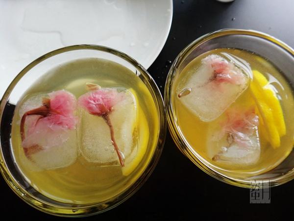 【玫瑰酸奶班戟】+【櫻花蜂蜜蘇打水】的做法 步骤16
