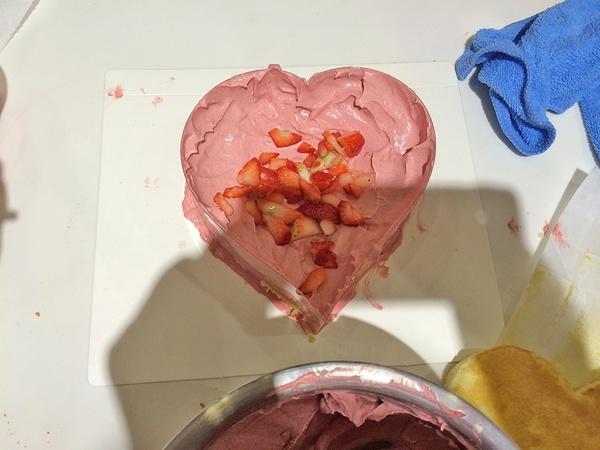 紅絲絨—情人節草莓CAKE的做法 步骤6