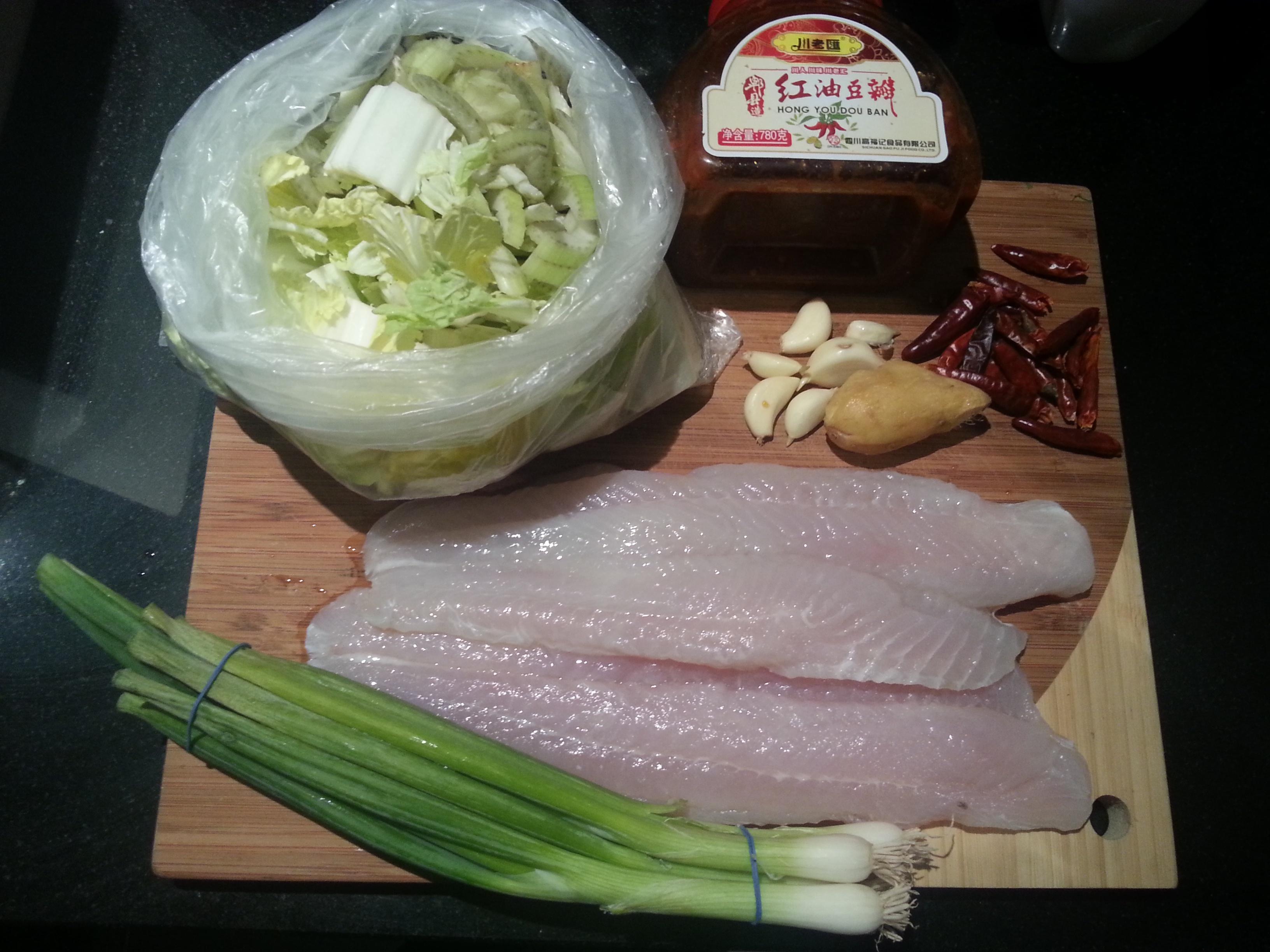 川菜經典－－麻辣水煮魚的做法 步骤1