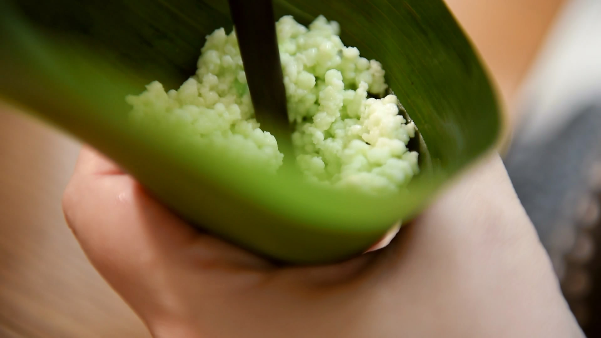綠油油泰式西米粽子（紅豆/香芋餡）（內含料理視訊）的做法 步骤11