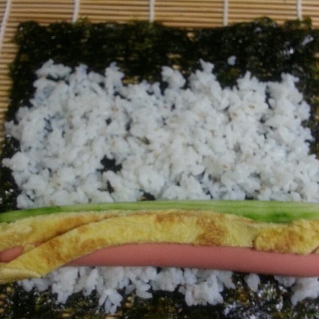 剩飯壽司（怎樣卷）的做法 步骤6