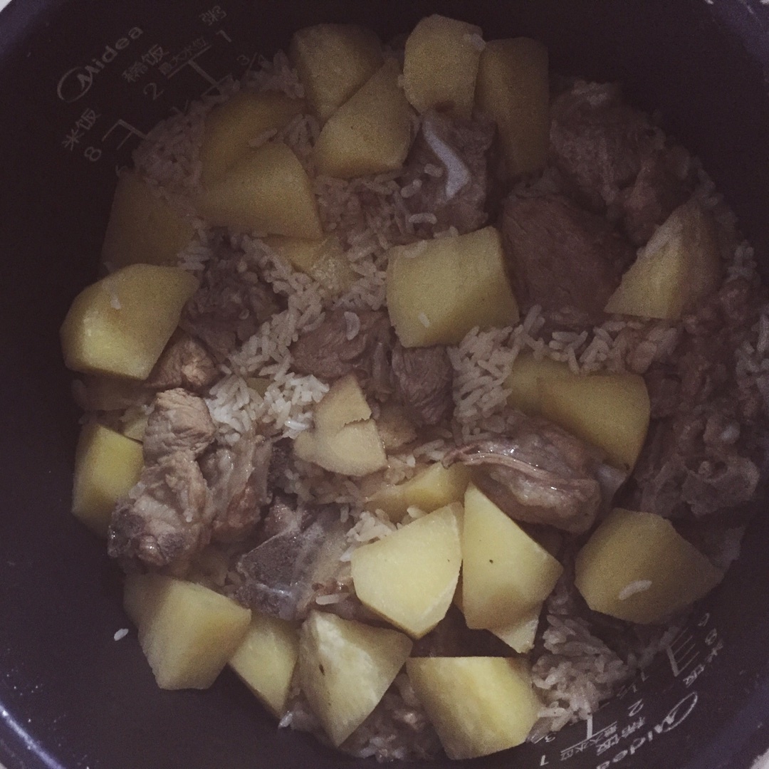 土豆排骨飯（電飯煲版）的做法 步骤4