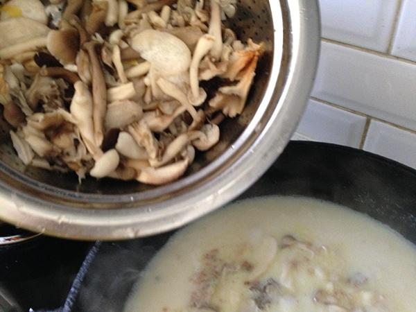 滋補營養菌菇豆漿湯的做法 步骤7