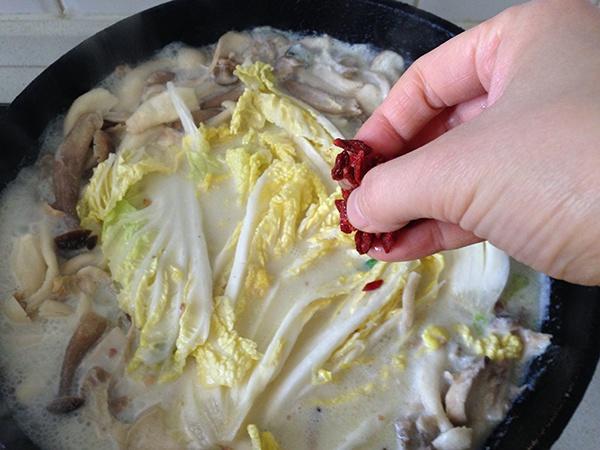 滋補營養菌菇豆漿湯的做法 步骤10