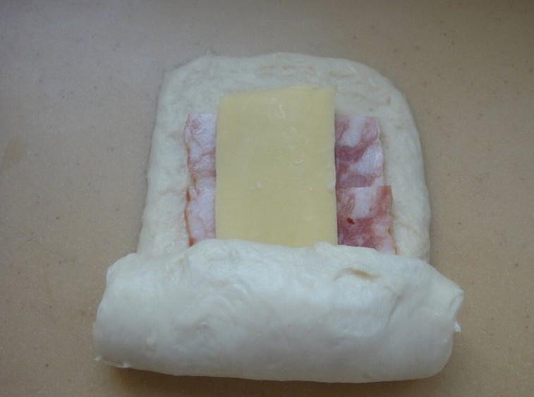 培根乳酪小麪包的做法 步骤7