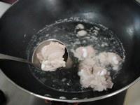 潮汕鹹菜苦瓜湯的做法 步骤2