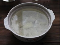 銀耳番薯糖水的做法 步骤4