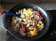 粵式養顏雞湯火鍋的做法 步骤8