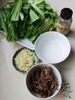 豆豉鯪魚油麥菜的做法 步骤2