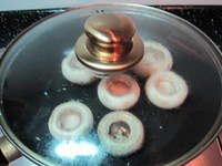 原汁原味的蘑菇的做法 步骤1