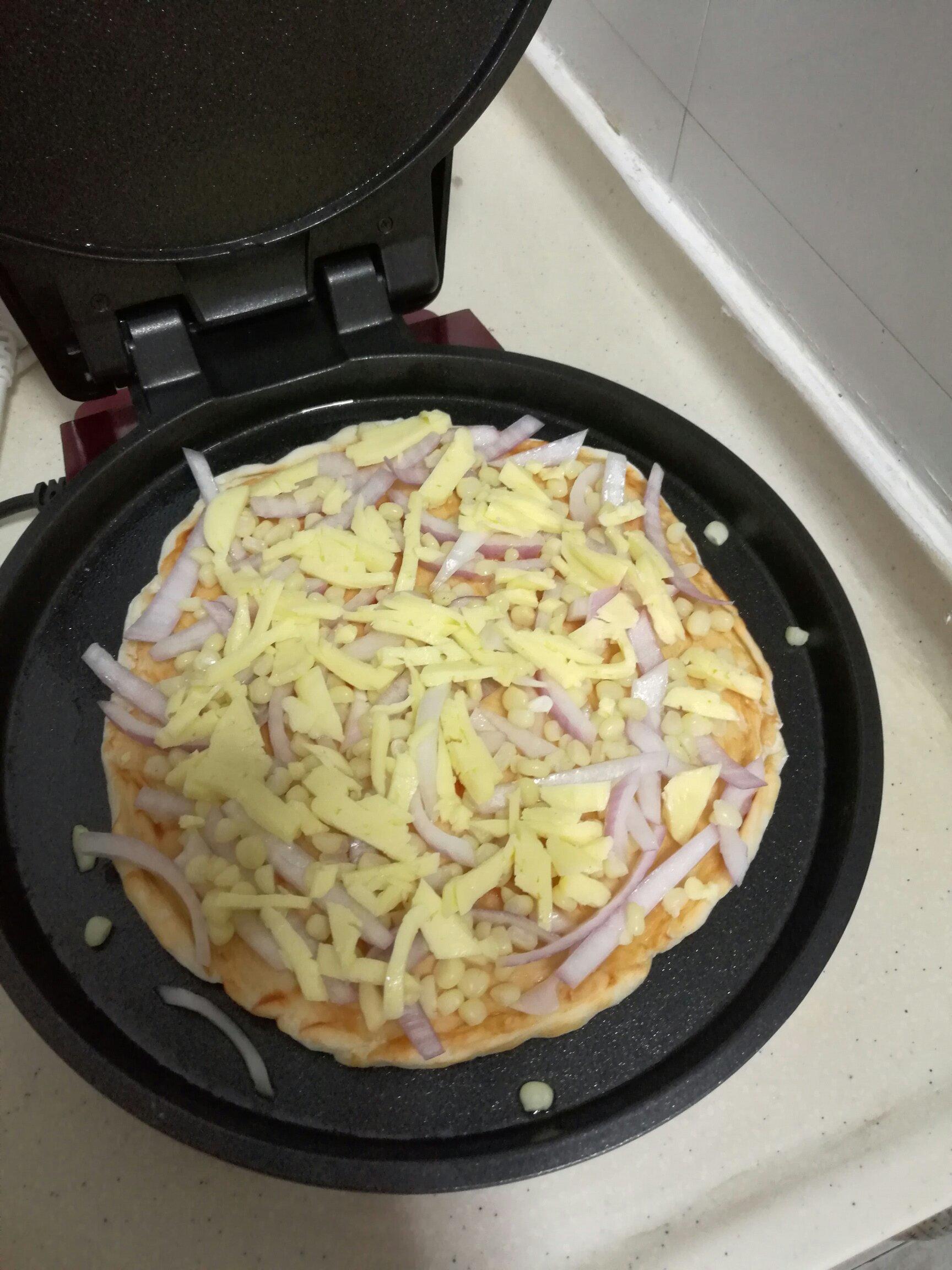 玉米洋蔥披薩(電餅鐺)的做法 步骤1