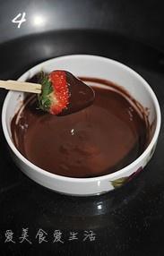 聖誕巧克力草莓棒棒糖的做法 步骤4