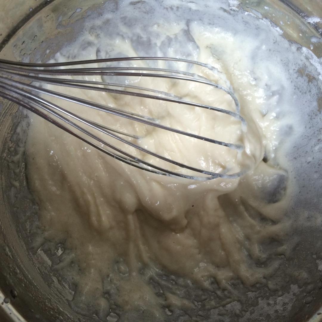 抹茶百香果奶凍蛋糕卷的做法 步骤3