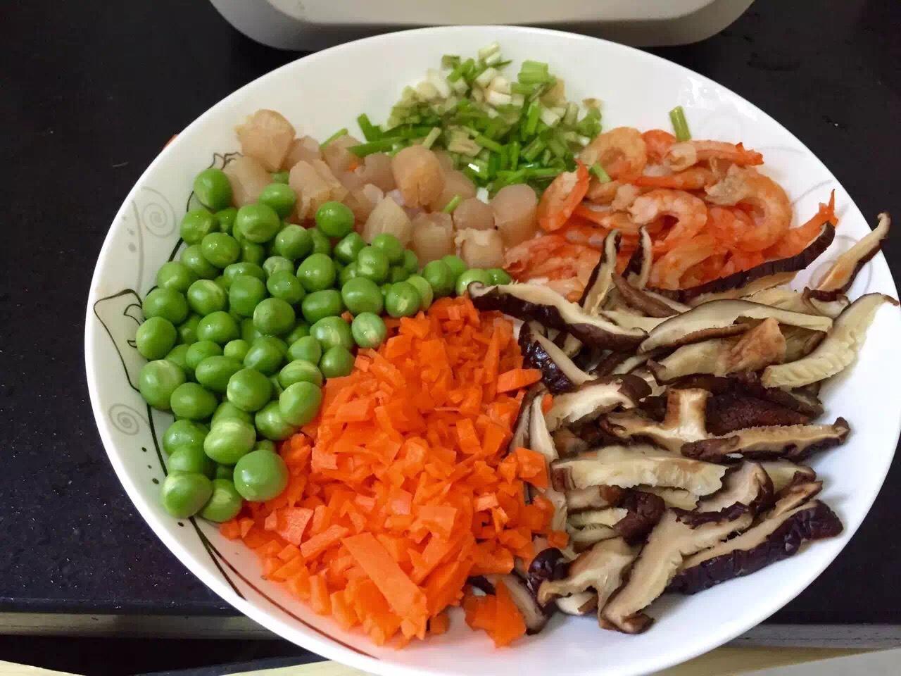 香菇海鮮燜飯的做法 步骤1