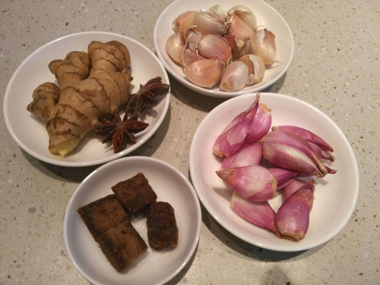 開心果姐姐海蔘燜豬肉的做法 步骤2