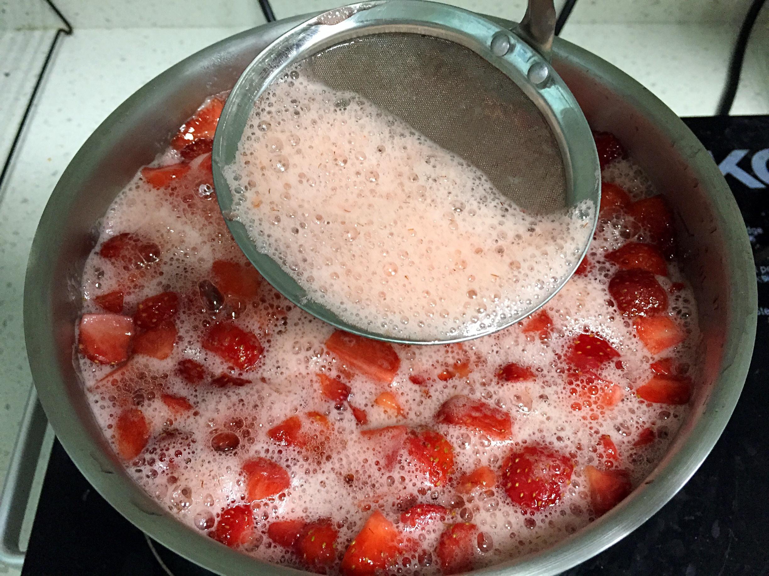 《Tinrry下午茶》番外篇-滿滿果肉的草莓果醬的做法 步骤24