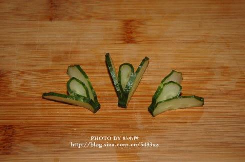 漂亮的黃瓜圍片的做法 步骤5