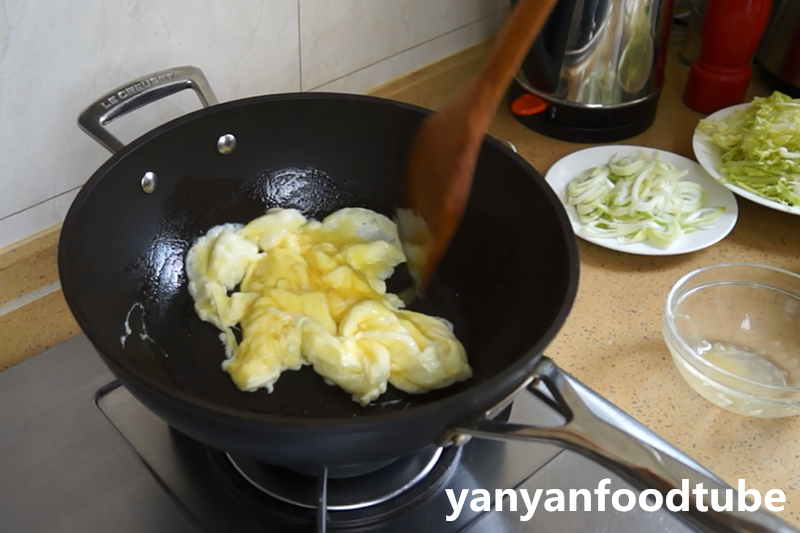 yanyan蛋炒飯 Fried Rice的做法 步骤3