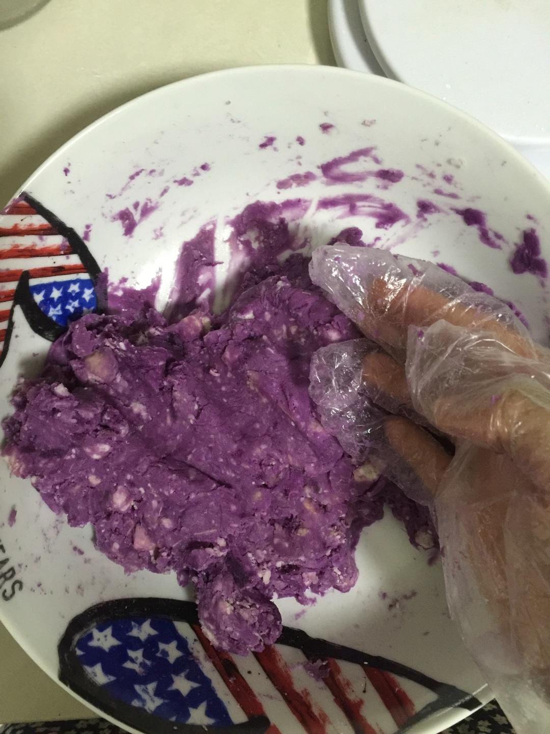 香芋紫薯冰皮月餅的做法 步骤2
