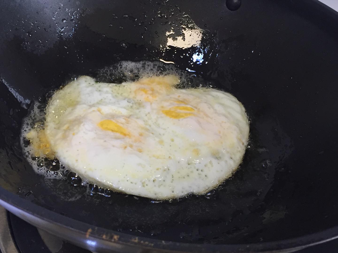 醬油荷包蛋拌麪的做法 步骤4