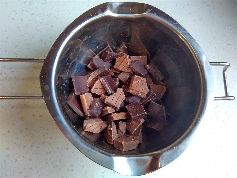 生巧克力的做法 步骤1