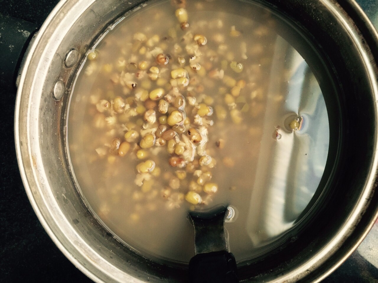 冰鎮綠豆湯的做法 步骤3