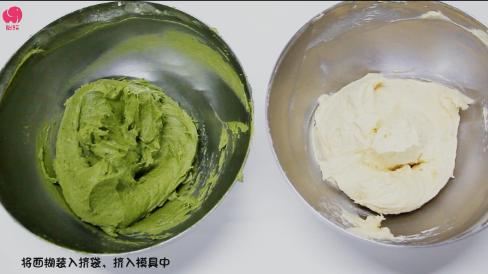 雙色經典磅蛋糕——香草抹茶白菜磅的做法 步骤9