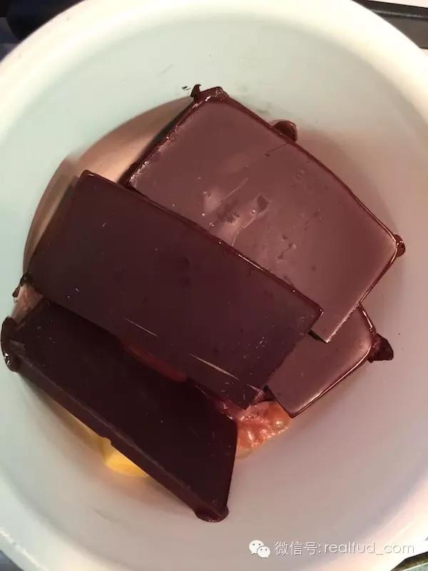 栗子巧克力無麪筋蛋糕的做法 步骤3
