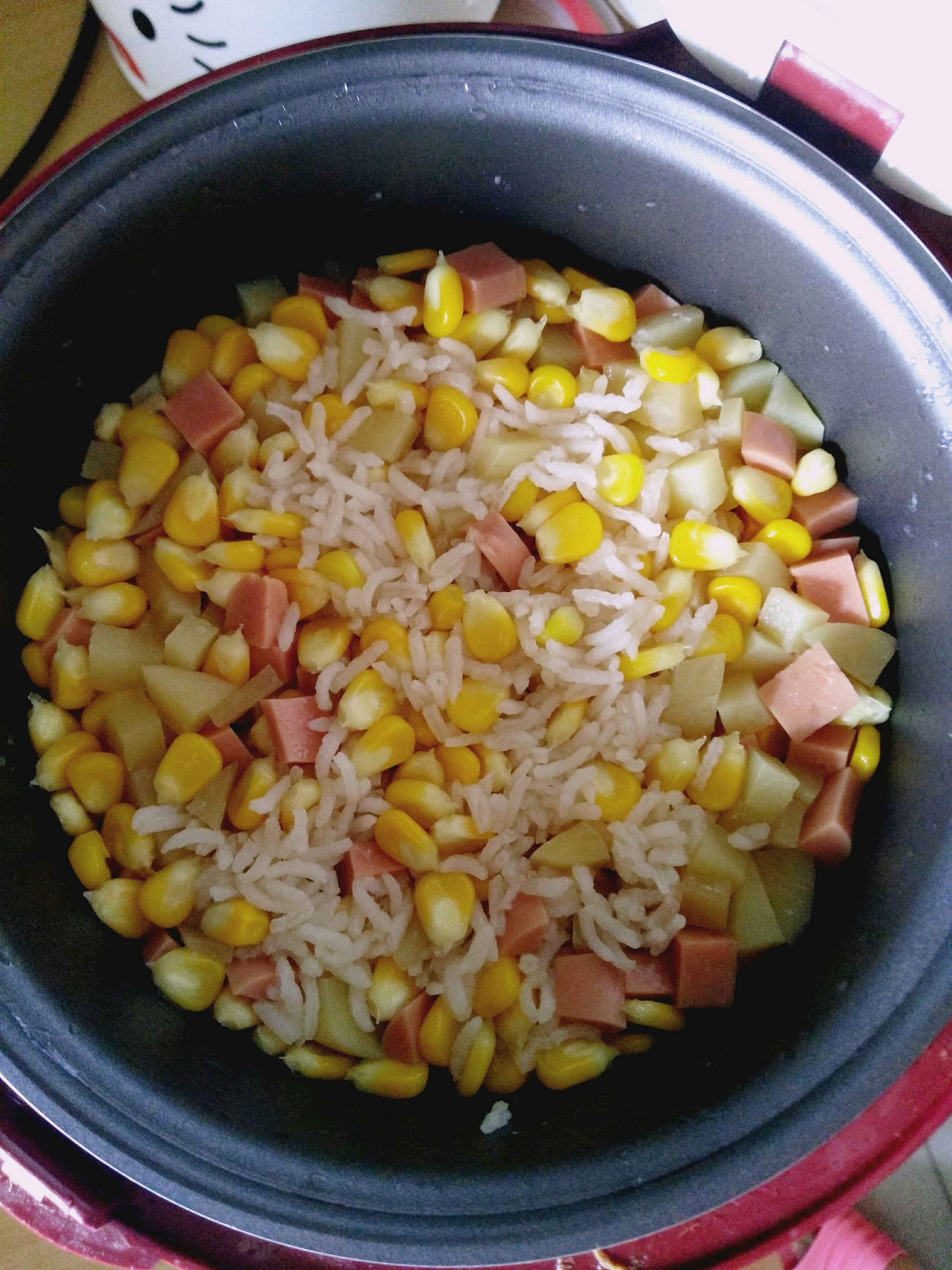 土豆玉米悶飯的做法 步骤3