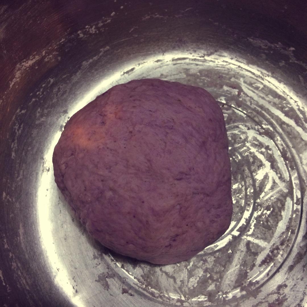 天然酵母全麥紫薯卷的做法 步骤1