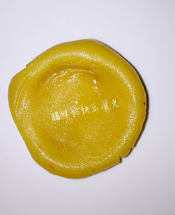 廣式蓮蓉蛋黃月餅（50克/個）的做法 步骤10