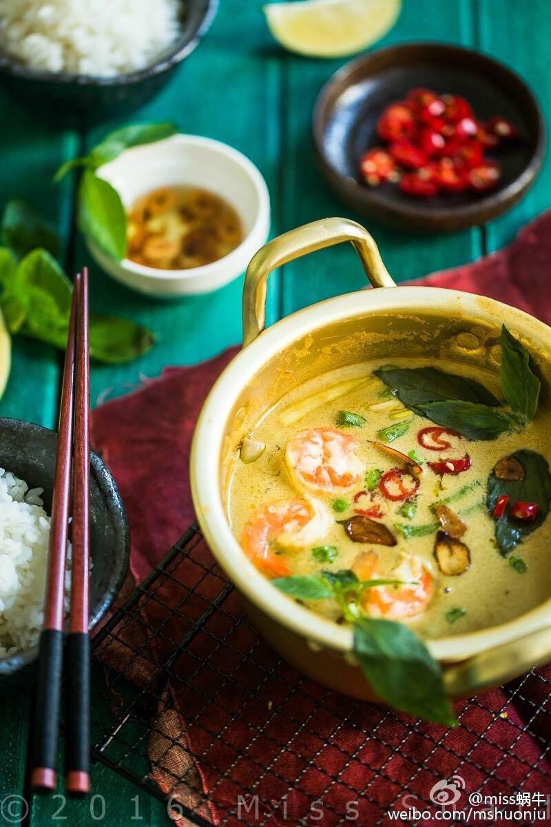 泰式鮮蝦青咖哩.Thai green prawn curry.的做法 步骤7