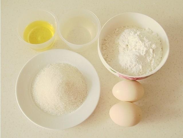 歐蜜麗雅吉拿果——快捷早餐必備雞蛋仔的做法 步骤1