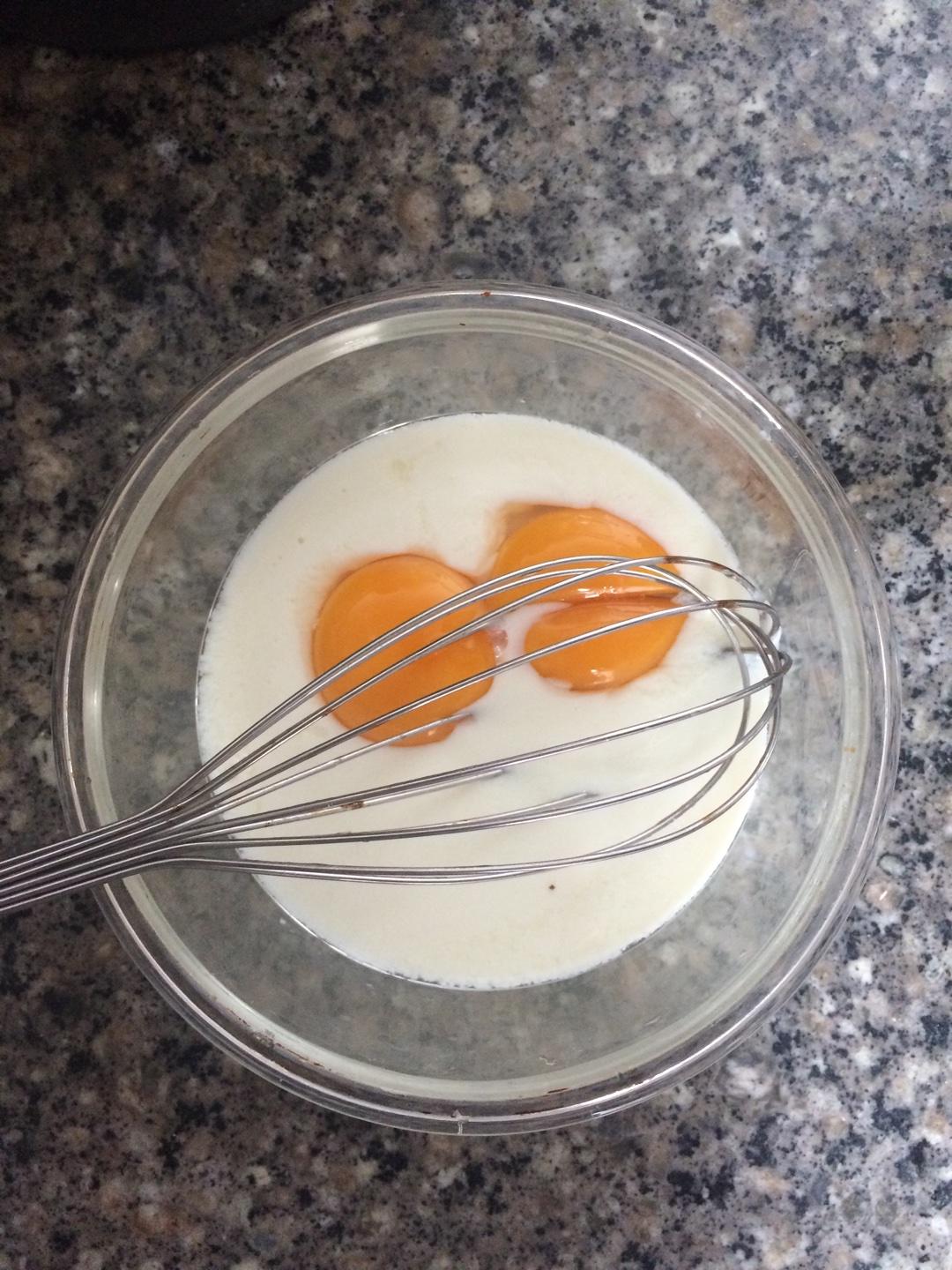 無油無低粉燕麥酸奶蛋糕（減脂期間的美食）的做法 步骤3