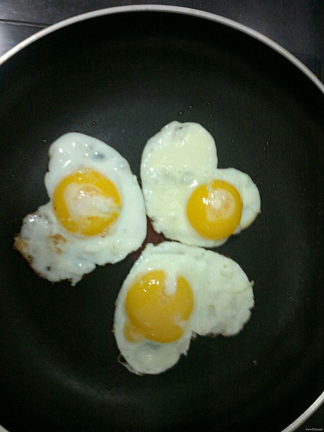 煎雞蛋的做法 步骤1