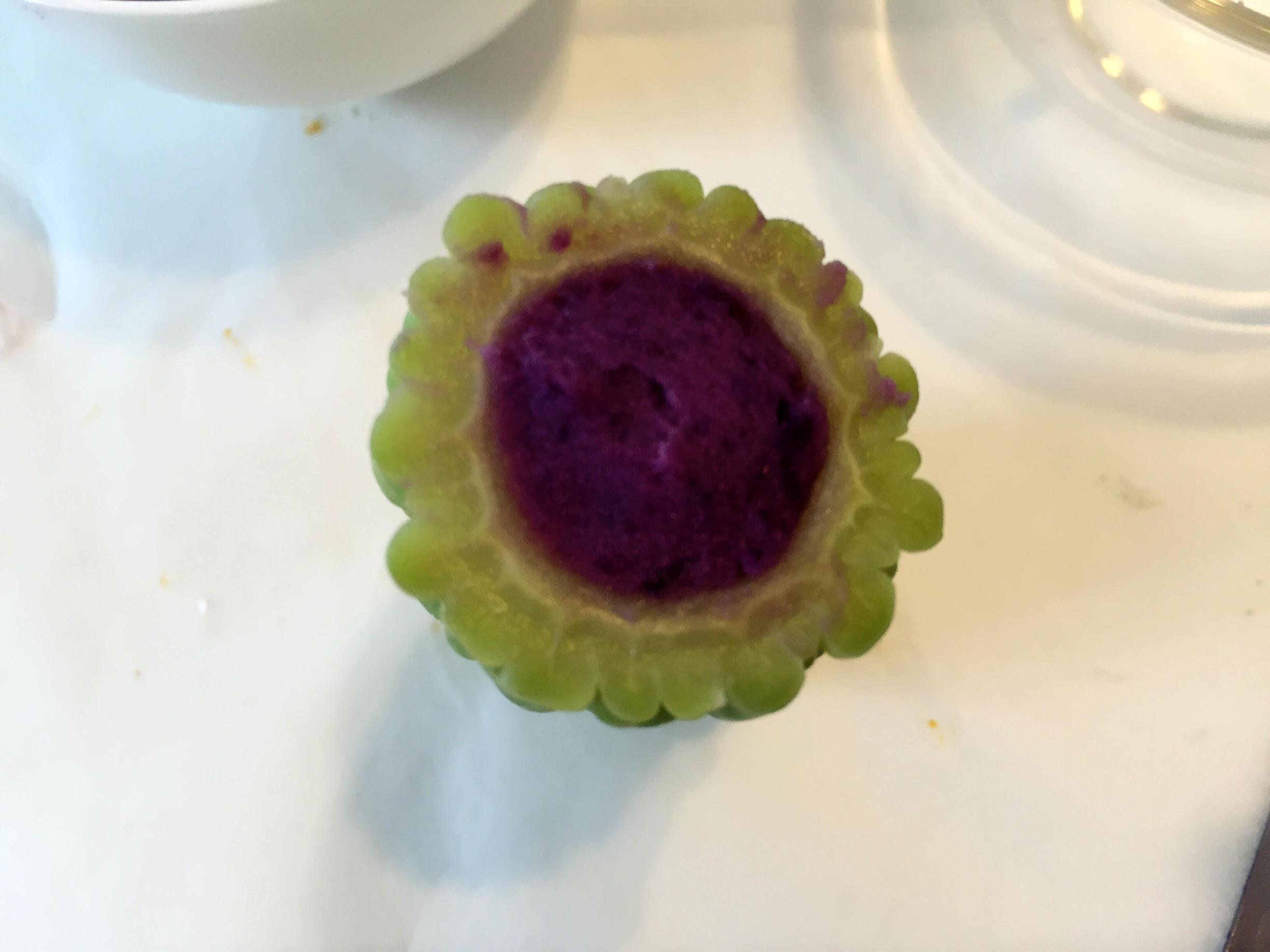 寶寶輔食：紫薯南瓜苦瓜圈-高顏值苦瓜圈，紫薯和南瓜混合楓糖搗成泥，塞入苦瓜中和苦味的做法 步骤8