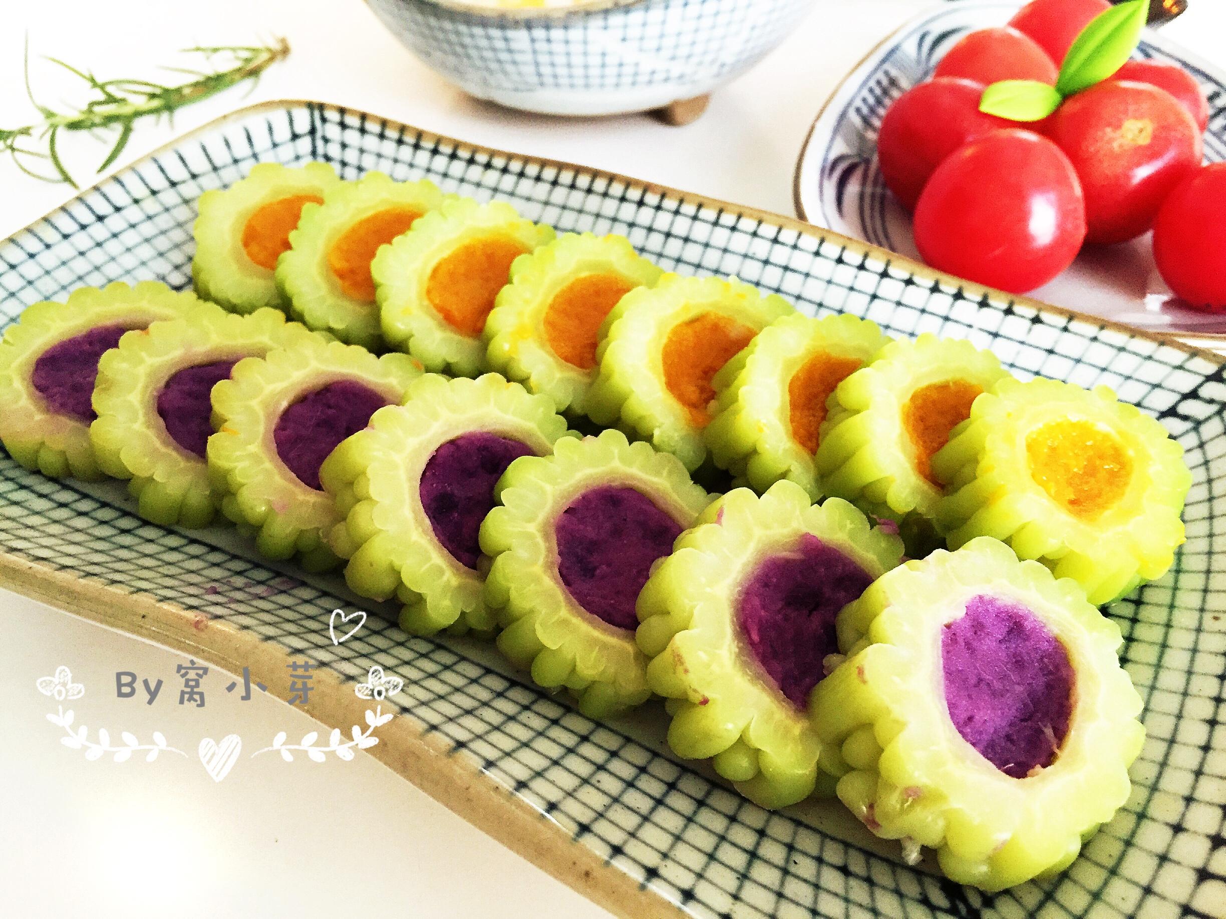 寶寶輔食：紫薯南瓜苦瓜圈-高顏值苦瓜圈，紫薯和南瓜混合楓糖搗成泥，塞入苦瓜中和苦味的做法 步骤10
